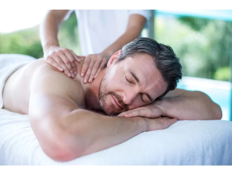 Stay Refreshed: Business Trip Massage for Health and Wellness